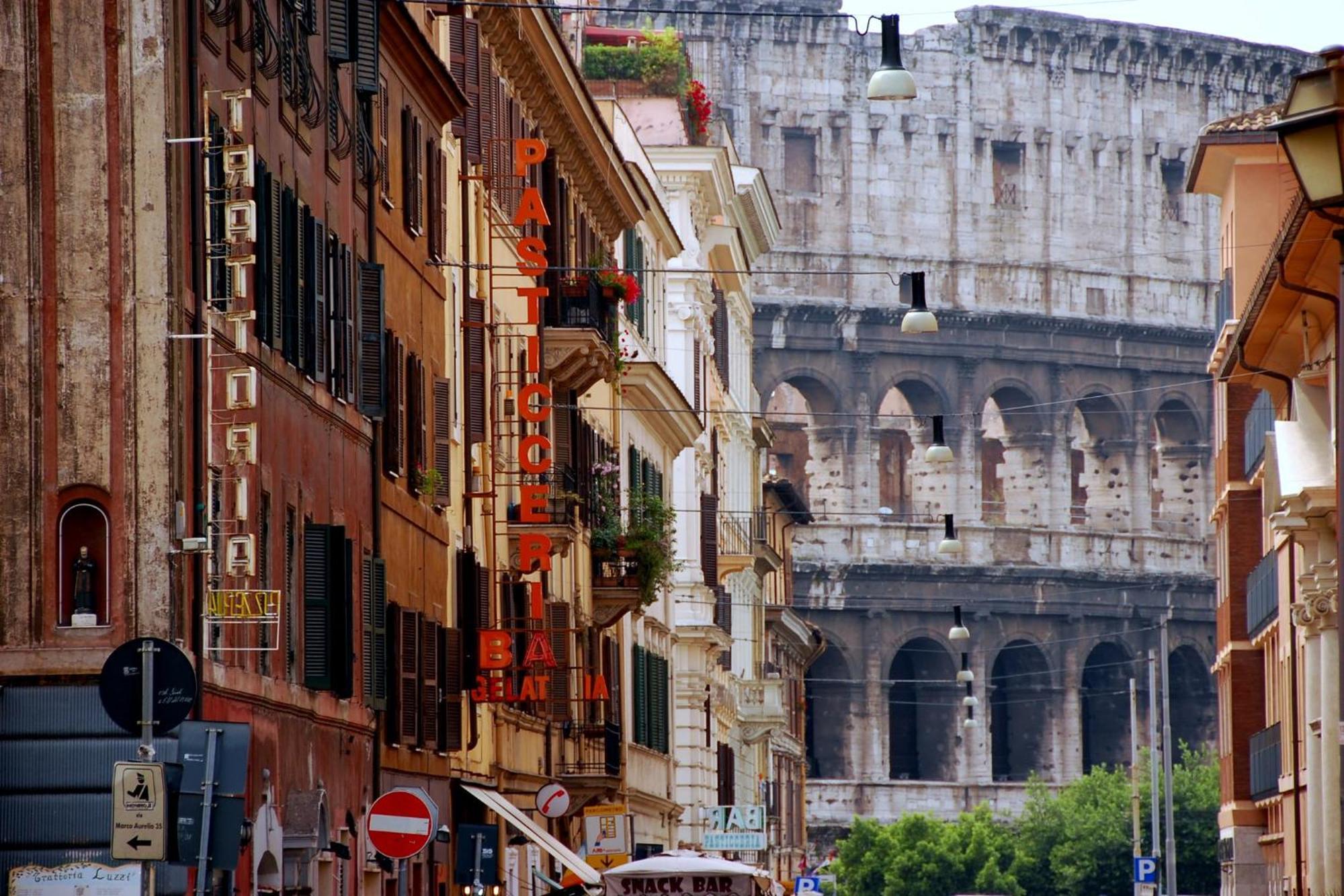 Casa Di Egeria Al Colosseo Rome Luaran gambar